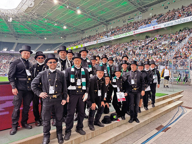 Kolleginnen und Kollegen im Borussia-Park